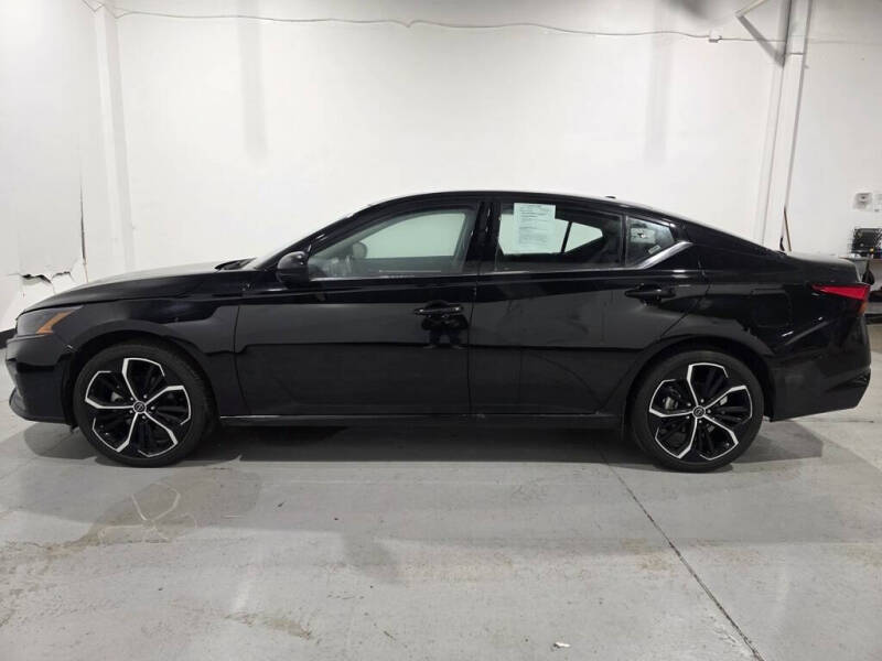 2025 Nissan Altima 2.5 SR