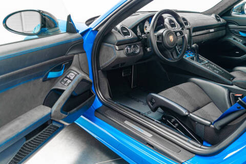 2023 Porsche 718 Cayman GT4 RS