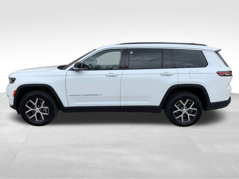 Used 2024 Jeep Grand Cherokee L Limited with VIN 1C4RJKBG3R8535431 for sale in Maysville, KY