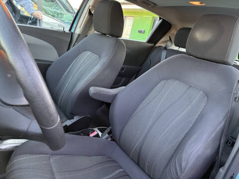 2014 Chevrolet Sonic LT Auto