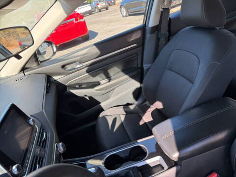 2021 Nissan Altima 2.5 SV