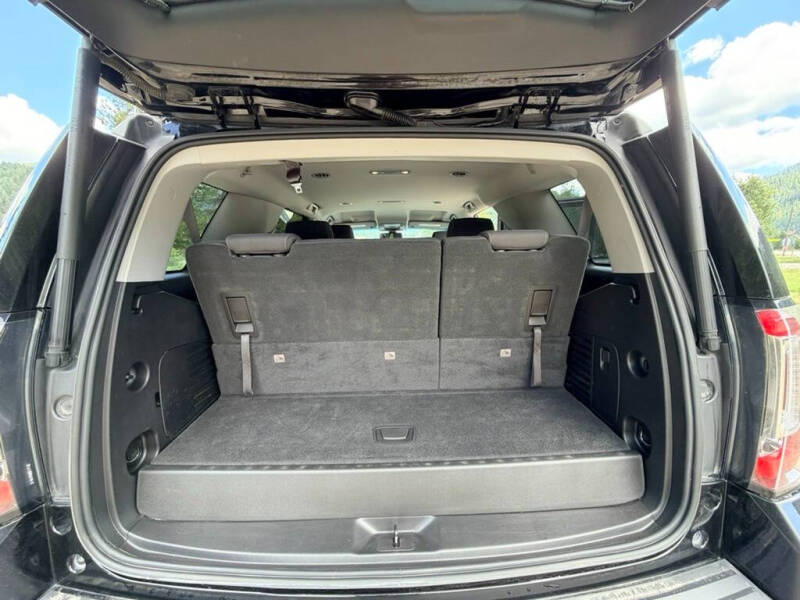2017 GMC Yukon SLE - Photo 10