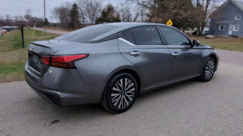 2023 Nissan Altima 2.5 SV