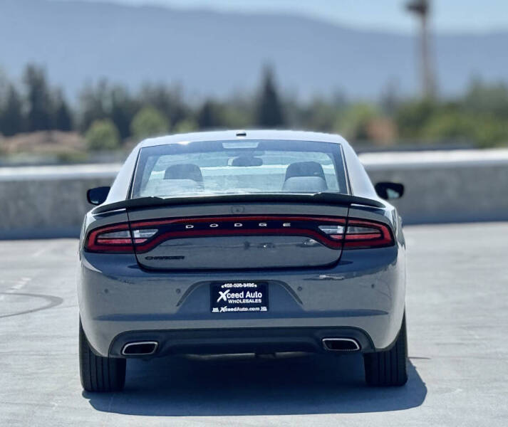 2018 Dodge Charger SXT