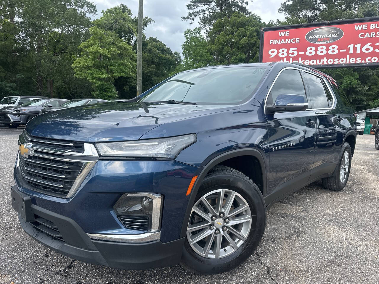 Blue 2022 Chevrolet Traverse LT Leather LT Leather 4dr SUV 1