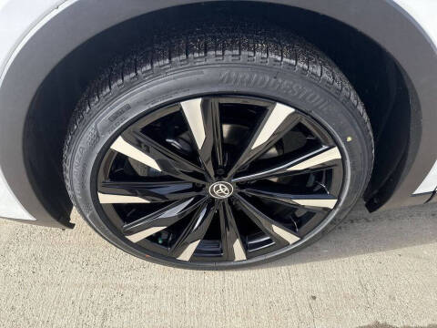 2026 Toyota Crown Platinum