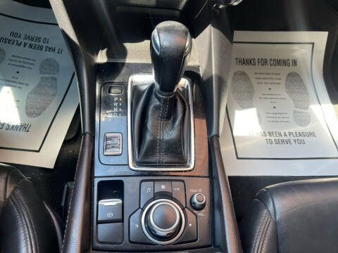 2018 Mazda MAZDA3 Touring