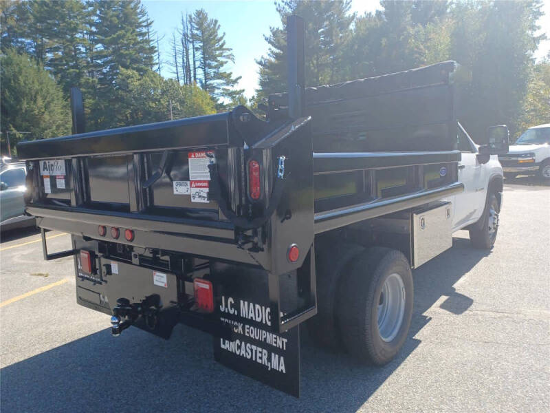 2025 Chevrolet Silverado 3500HD