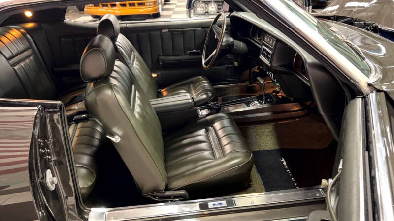 1969 Mercury Cougar XR7