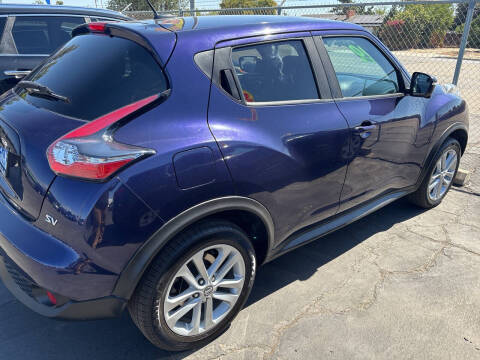 2016 Nissan JUKE SV
