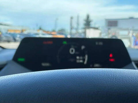 2024 Toyota Prius XLE