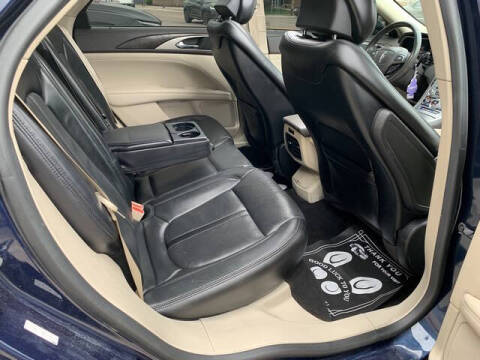2017 Lincoln MKZ Reserve