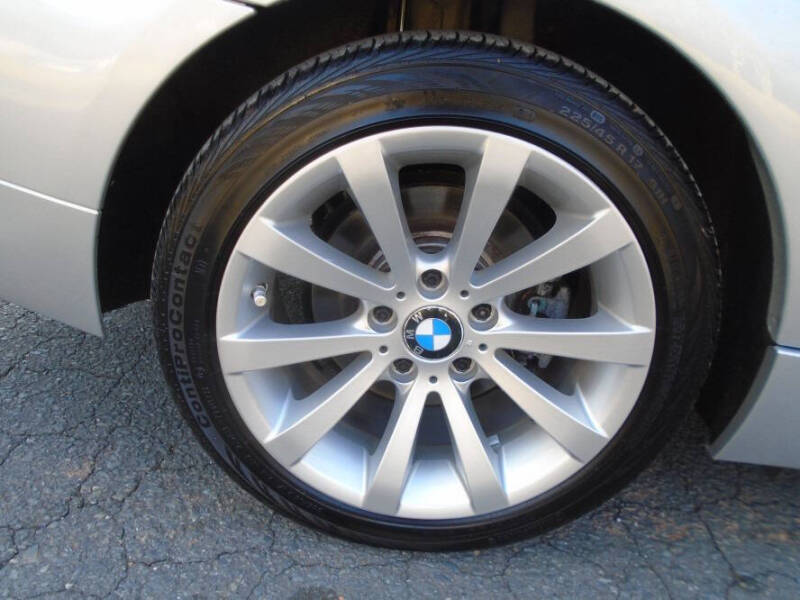 2011 BMW 3 Series 328i