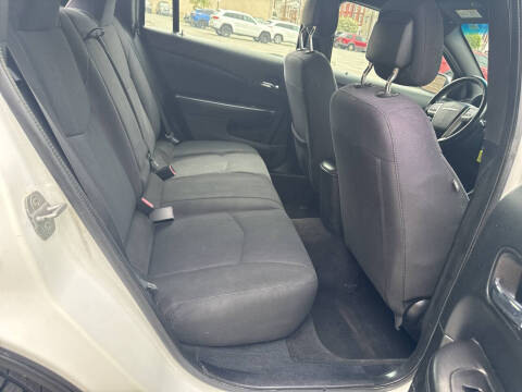 2013 Chrysler 200 Touring