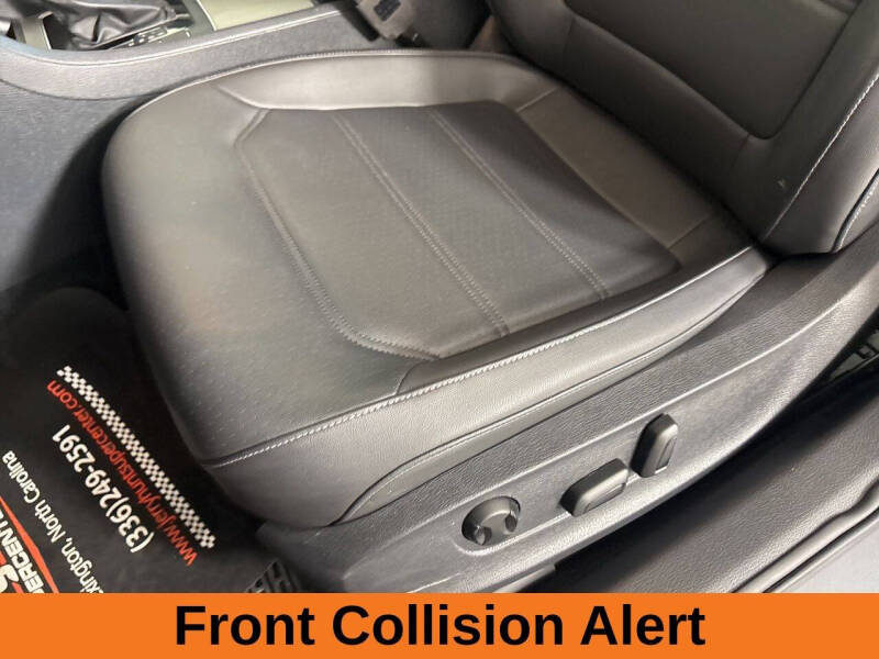 2020 Volkswagen Passat R-Line