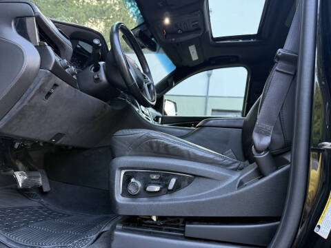 2017 Cadillac Escalade ESV Platinum