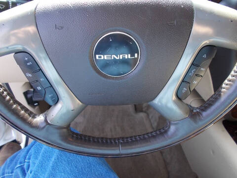 2010 GMC Yukon Denali