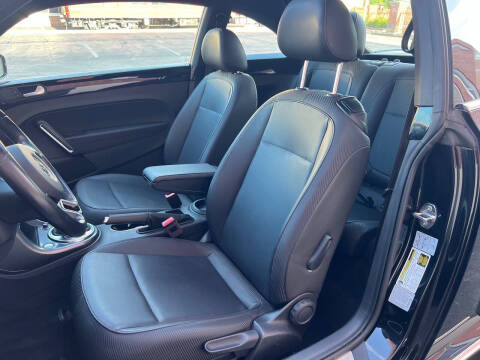2018 Volkswagen Beetle 2.0T SE