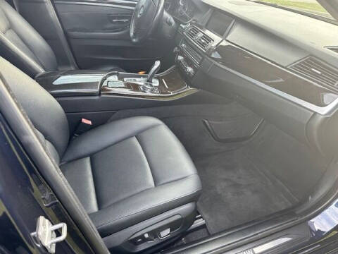 2014 BMW 5 Series 528i