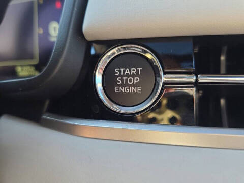 2025 Mitsubishi Outlander SEL Platinum Edition