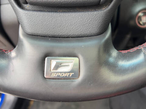 2023 Lexus ES 350 F SPORT Handling