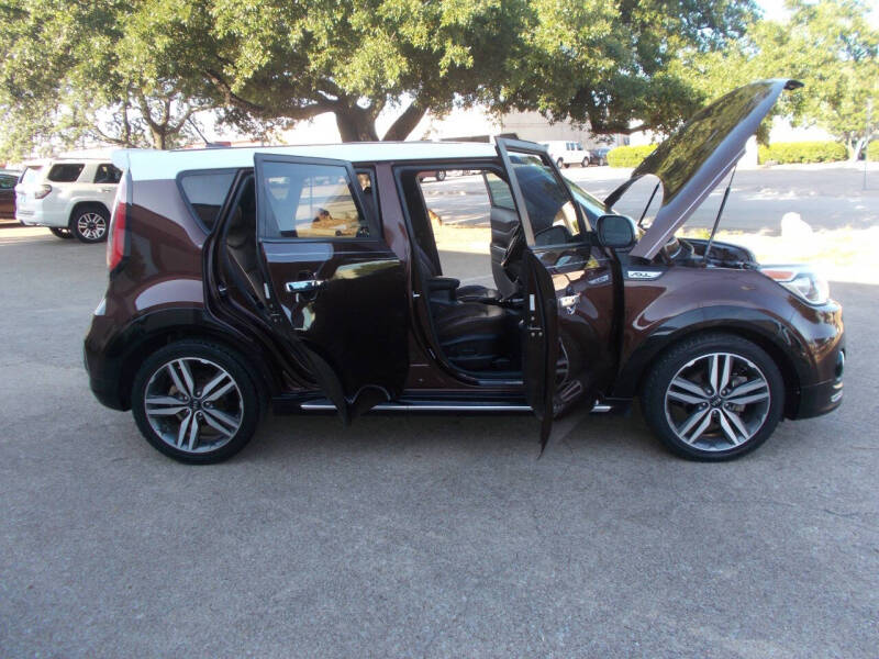 2017 Kia Soul +