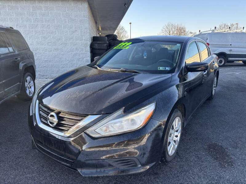 2017 Nissan Altima S's photo