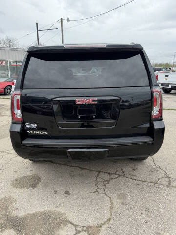 2017 GMC Yukon SLT