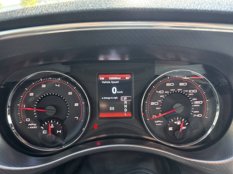 2014 Dodge Charger SXT