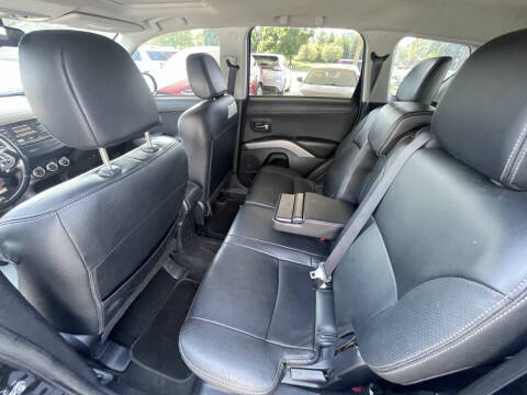 2012 Mitsubishi Outlander GT