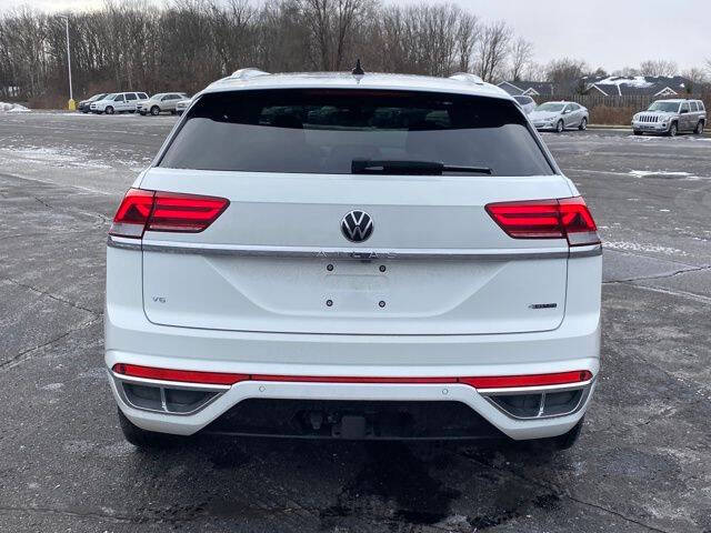 2023 Volkswagen Atlas Cross Sport V6 SEL Premium R-Line 4Motion