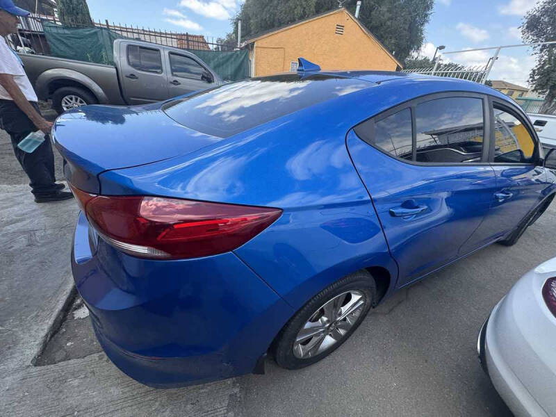 2018 Hyundai Elantra