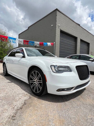 2019 Chrysler 300 S