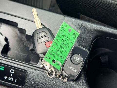 2017 Toyota RAV4 LE