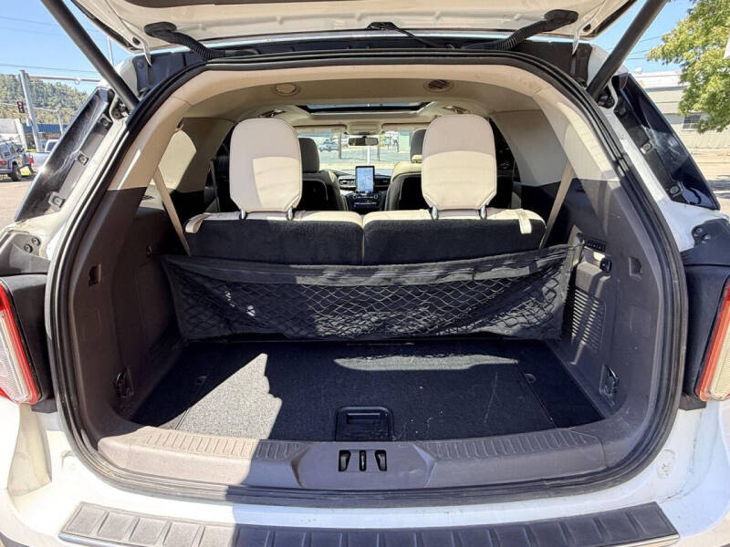 2020 Ford Explorer Platinum