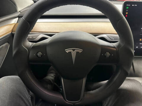 2023 Tesla Model Y Performance