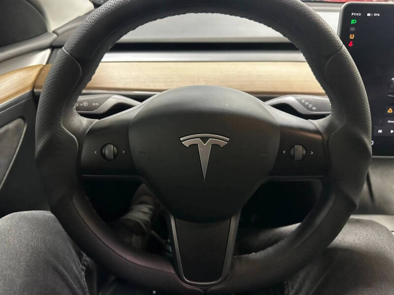 2023 Tesla Model Y Performance
