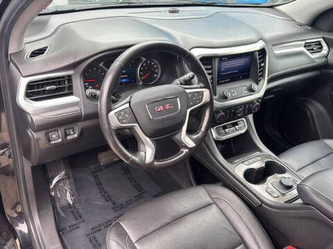 2020 GMC Acadia SLT