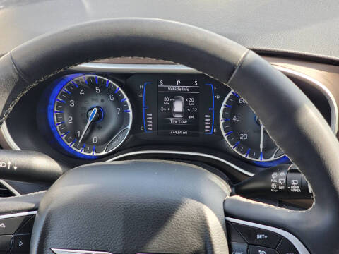 2022 Chrysler Voyager LX