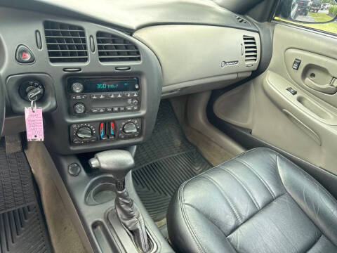 2004 Chevrolet Monte Carlo LS