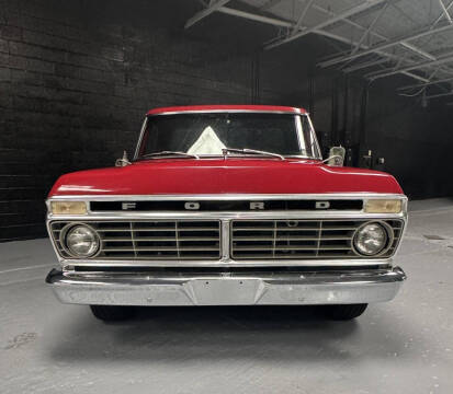 1975 Ford F-100