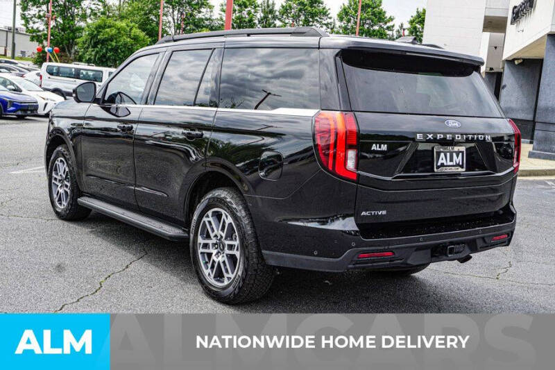 2025 Ford Expedition Active