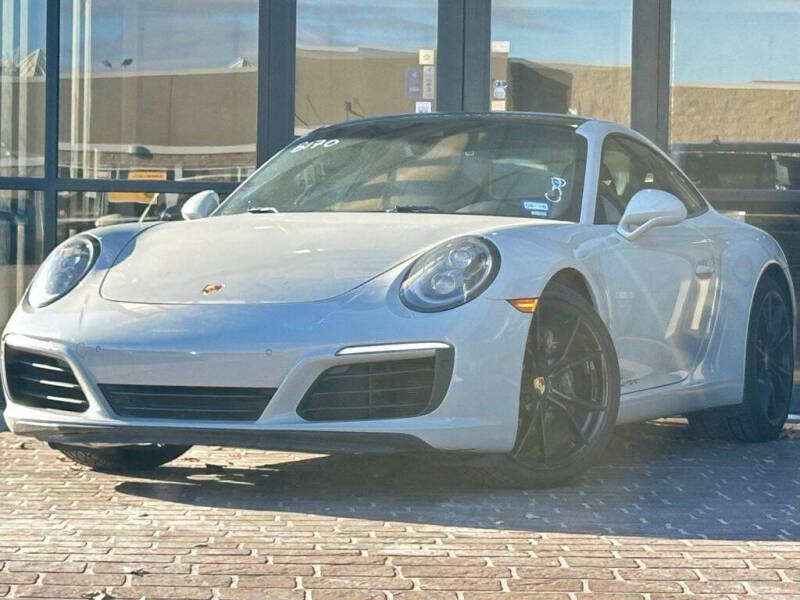 2018 Porsche 911 Carrera