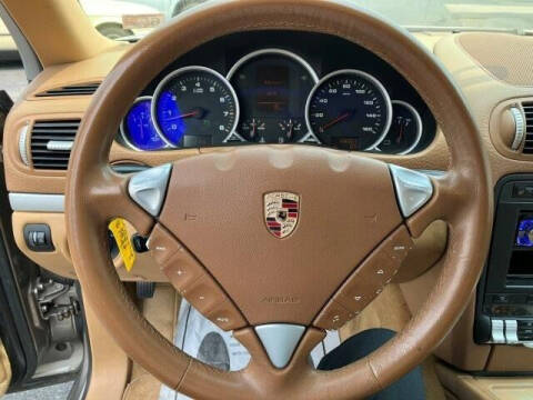 2004 Porsche Cayenne S