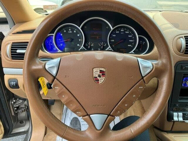 2004 Porsche Cayenne S