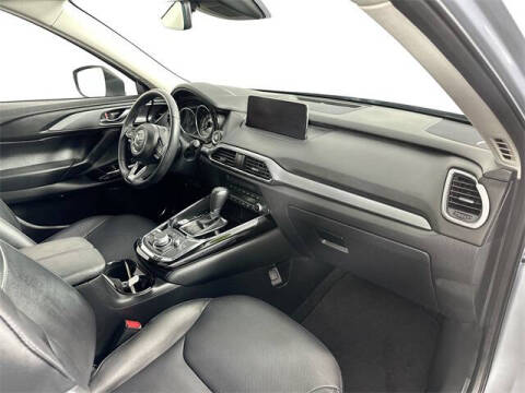 2022 Mazda CX-9 Touring Plus