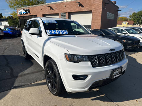2018 Jeep Grand Cherokee for sale at AM AUTO SALES LLC in Milwaukee WI