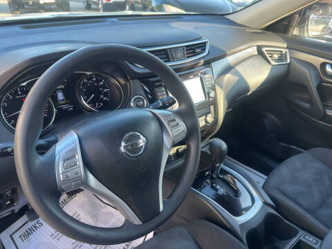2015 Nissan Rogue SV