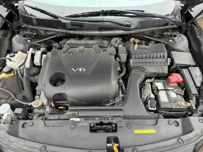 2017 Nissan Maxima