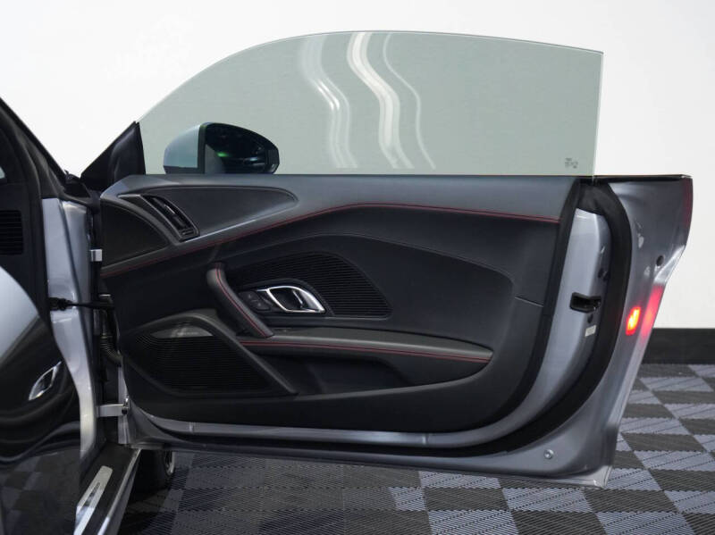 2017 Audi R8 5.2 quattro V10